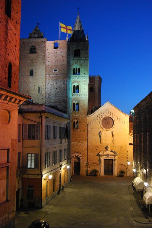 Palazzo Lengueglia B&B Albenga Esterno foto